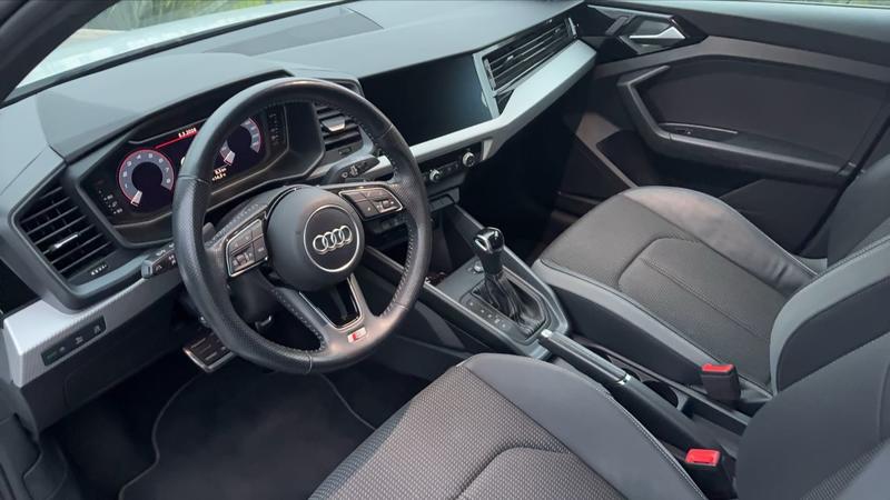 Audi A1 sportback II 40 Tfsi 200 s-Tronic 6 s line - Automatique