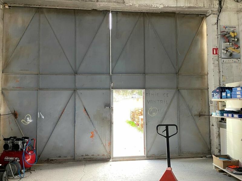 Atelier d'activités - 1 100 m²