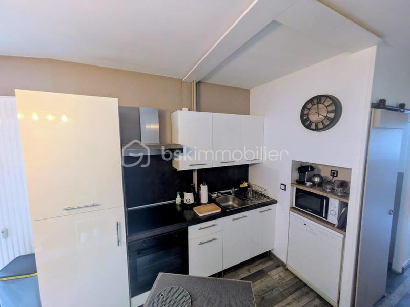 Loft - 38 m² - 2 pièces