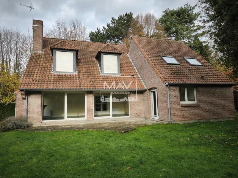 Maison - 158 m² - 5 pièces