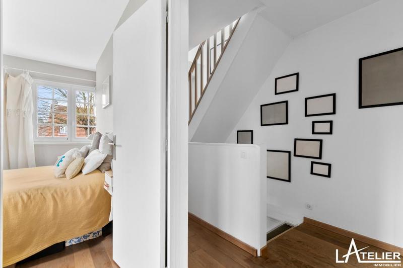 Maison - 122 m² - 6 pièces