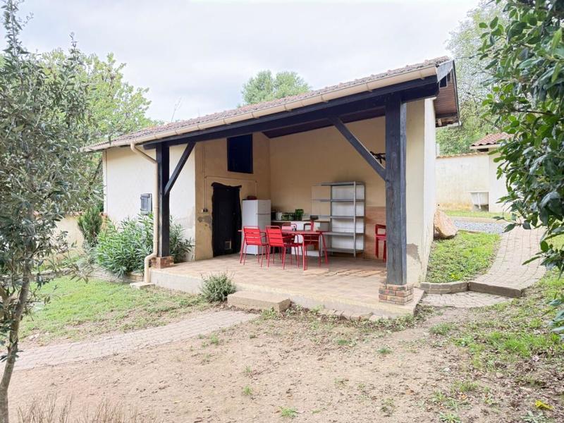 Maison - 90 m² - 3 pièces