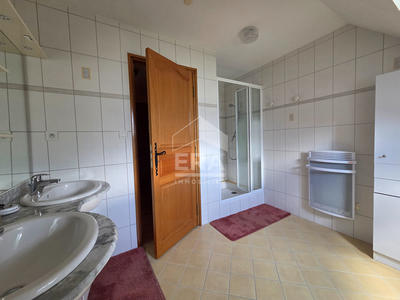 Maison - 144 m² - 5 pièces