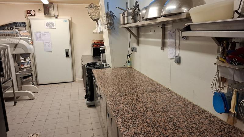 Fonds de commerce - 300 m²