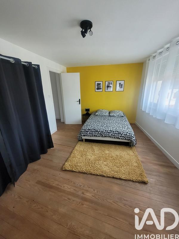 Maison - 195 m² - 7 pièces