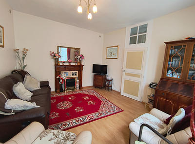 Maison - 127 m² - 6 pièces