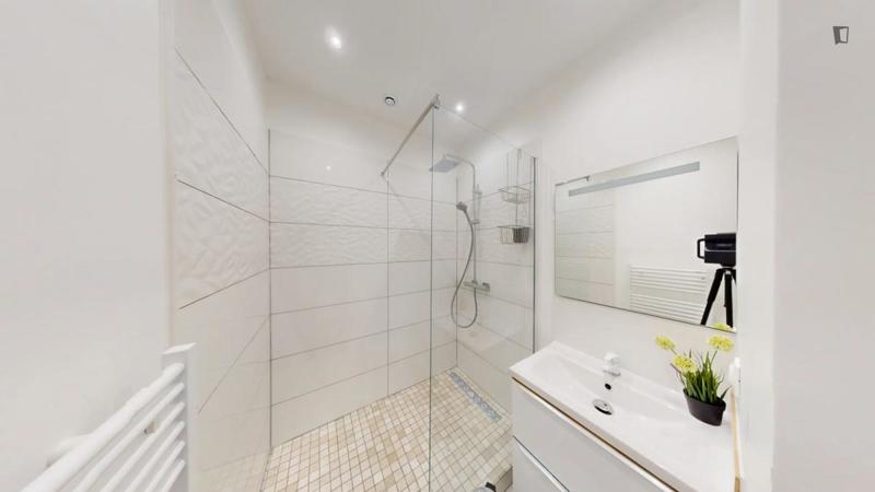 Chambre - 15 m² - 3 pièces