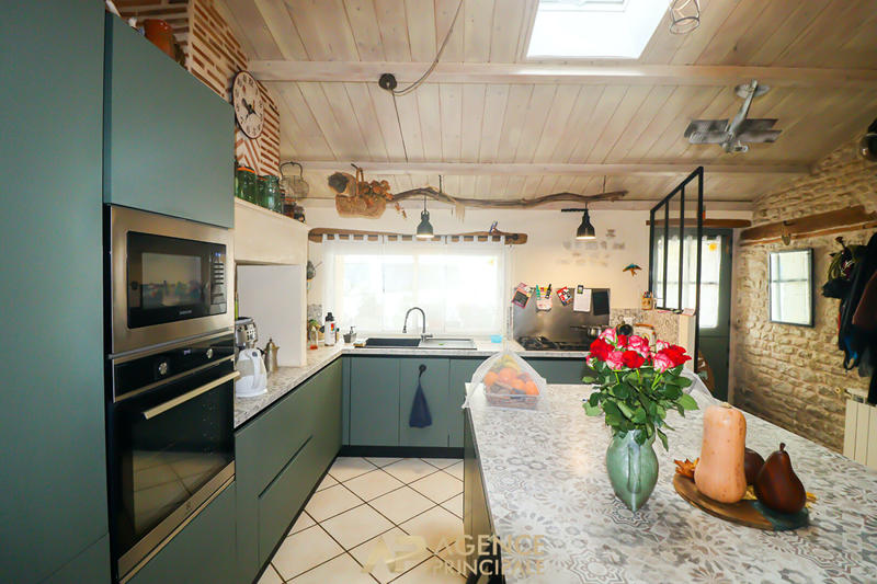 Maison - 138 m² - 5 pièces