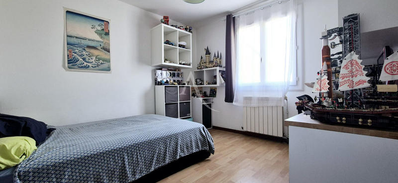 Maison - 140 m² - 4 pièces