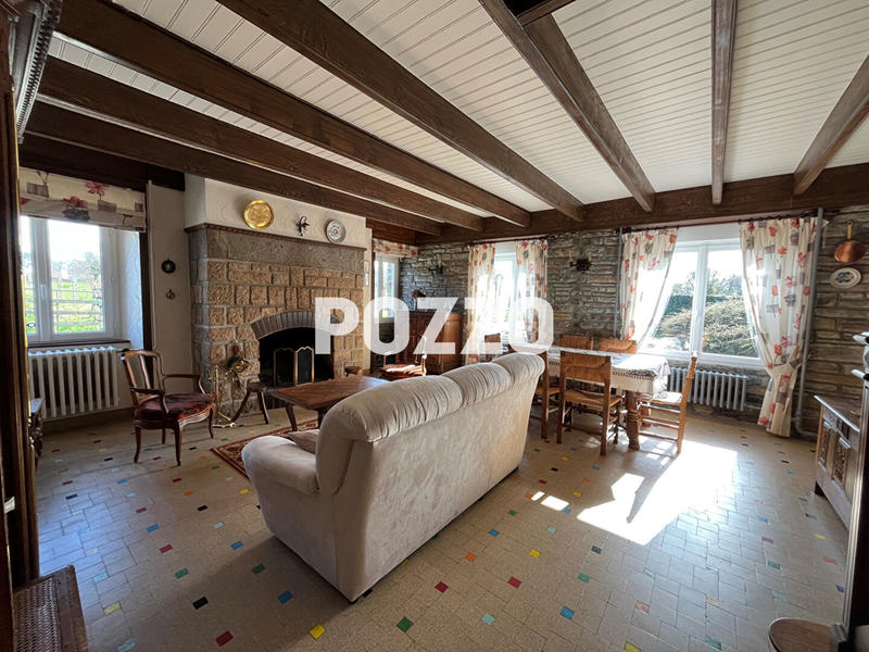 Maison - 137 m² - 8 pièces
