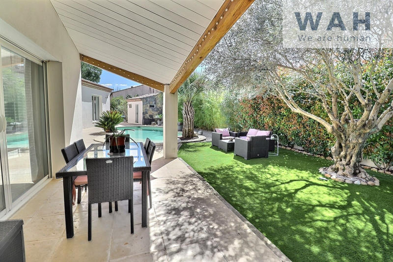 Maison - 140 m² - 5 pièces