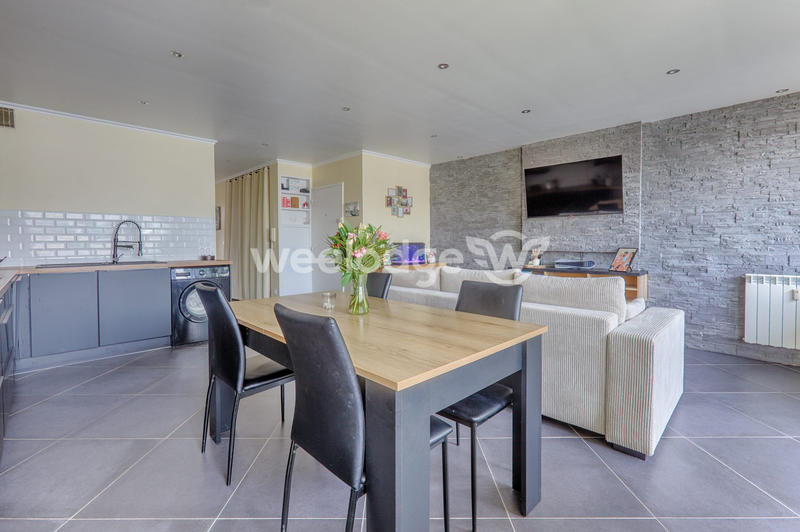 Appartement - 60 m² - 3 pièces