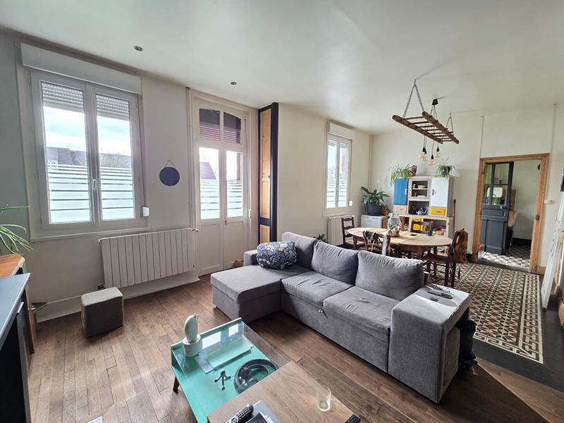 Maison - 80 m² - 4 pièces