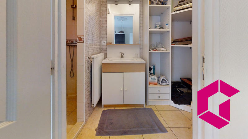 Maison - 190 m² - 7 pièces