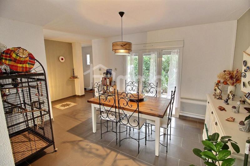 Villa - 82 m² - 4 pièces