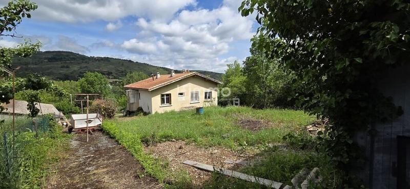 Maison - 92 m² - 4 pièces