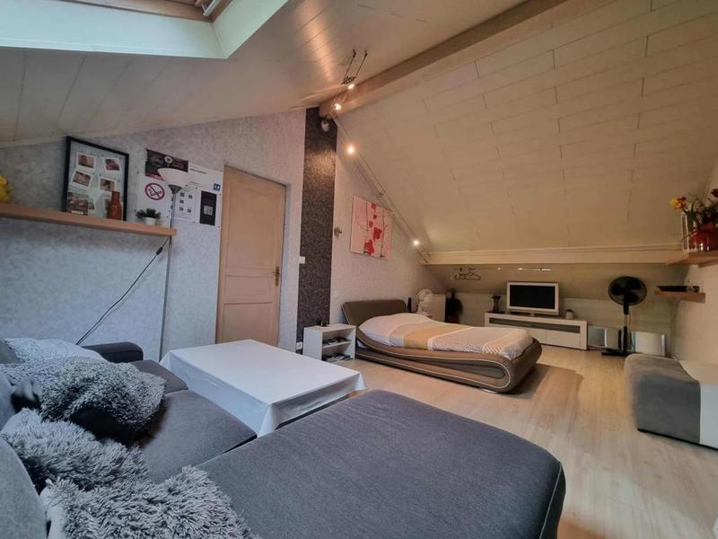 Maison de village - 200 m² - 7 pièces