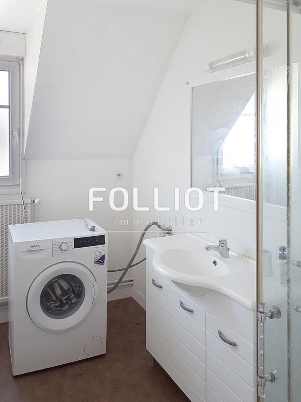 Immeuble - 300 m² - 16 pièces