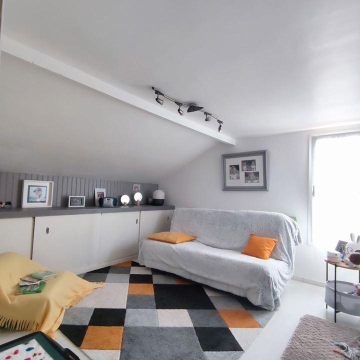 Maison traditionnelle - 74 m² - 5 pièces