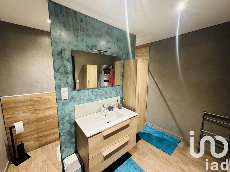 Maison - 177 m² - 8 pièces