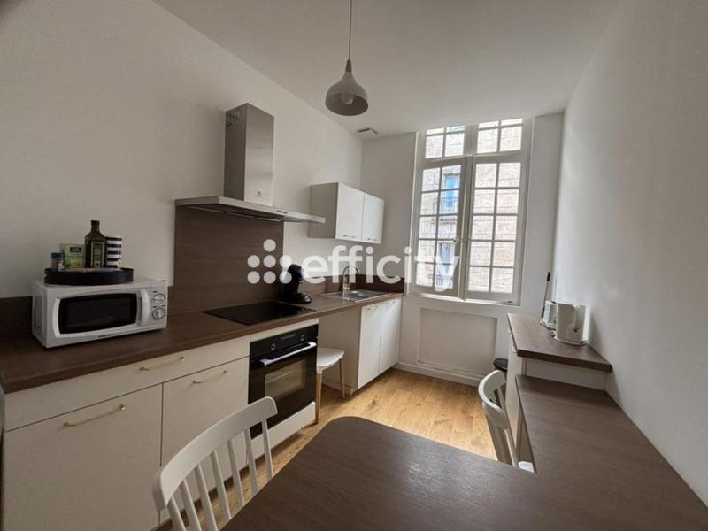 Immeuble - 105 m² - 5 pièces