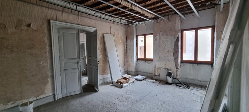 Maison - 320 m² - 14 pièces