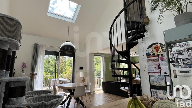 Maison - 150 m² - 6 pièces