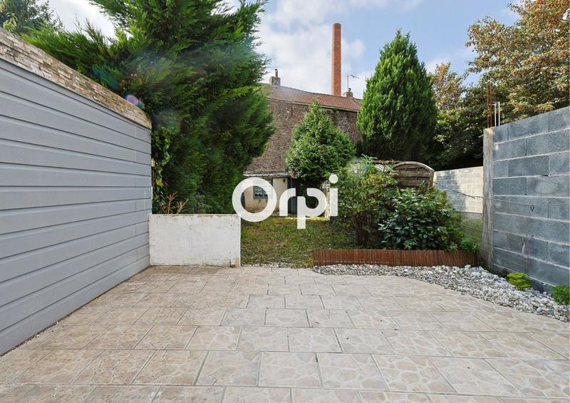 Maison - 92 m² - 4 pièces