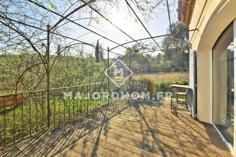 Maison - 211 m² - 6 pièces