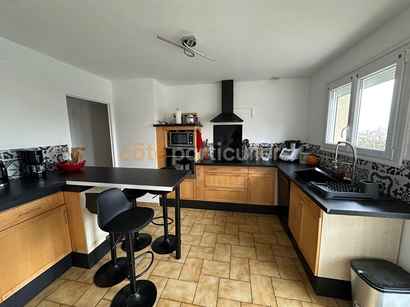 Maison - 91 m² - 4 pièces