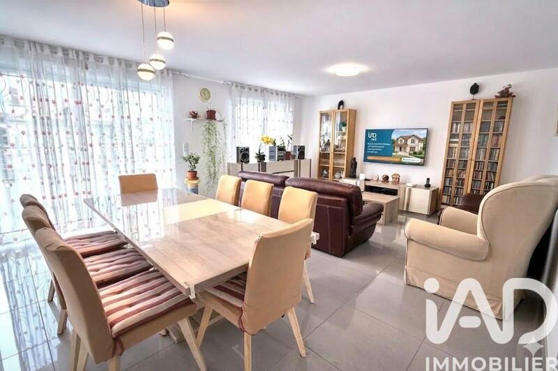 Maison - 160 m² - 8 pièces