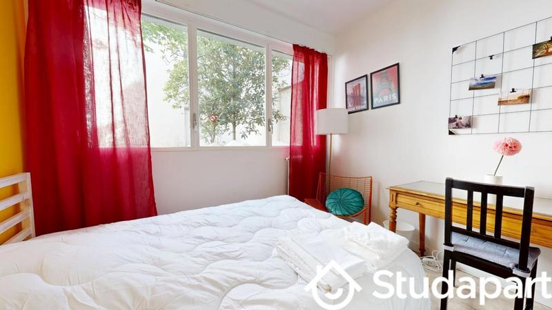 Chambre - 12 m² - 1 pièce