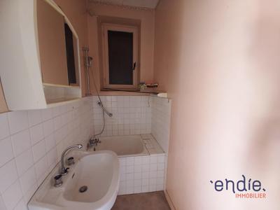 Maison - 60 m² - 3 pièces