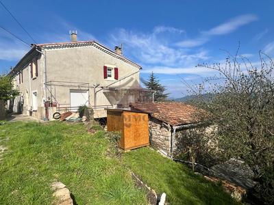 Appartement - 73 m² - 4 pièces