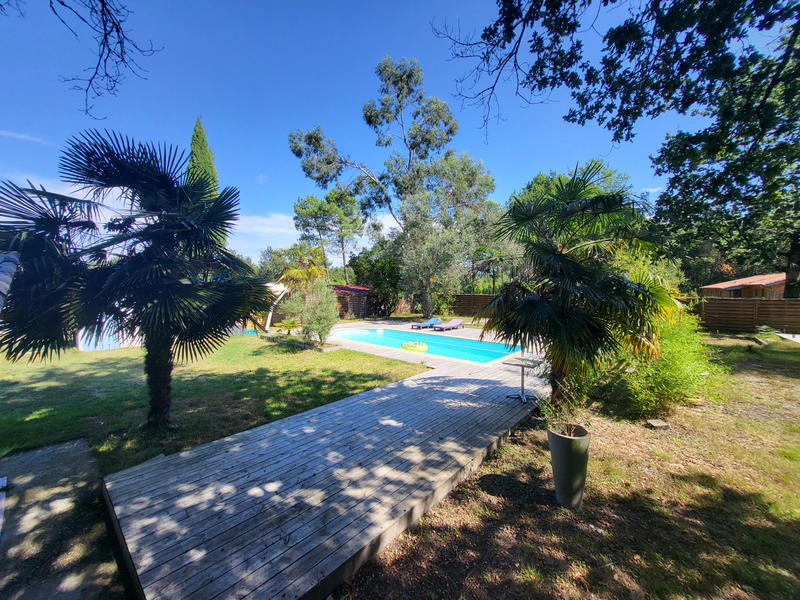 Maison - 169 m² - 5 pièces