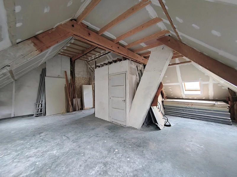 Maison - 186 m² - 7 pièces