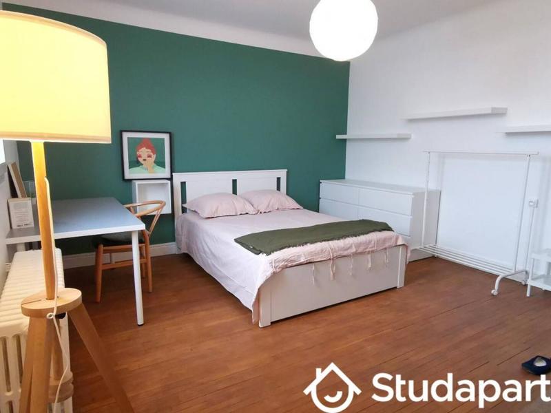 Chambre - 15 m² - 1 pièce