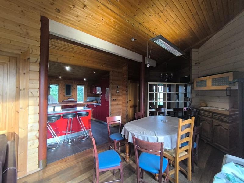 Propriété - 183 m² - 8 pièces