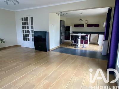 Maison - 101 m² - 4 pièces