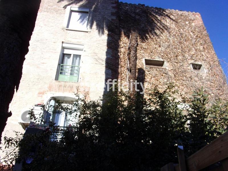 Immeuble - 207 m² - 14 pièces