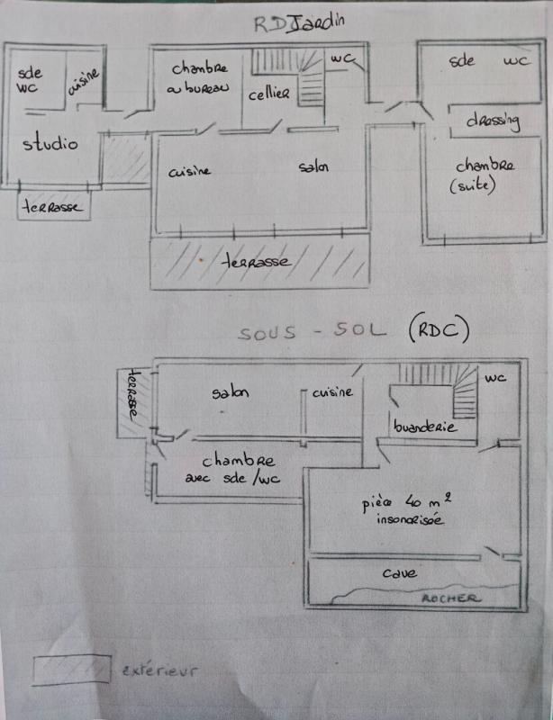 Villa - 220 m² - 6 pièces