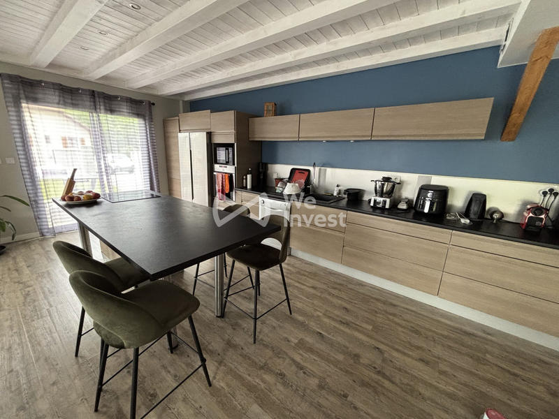 Maison - 169 m² - 6 pièces