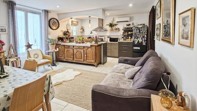 Appartement - 70 m² - 3 pièces