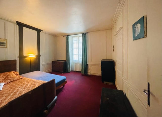 Maison - 200 m² - 7 pièces