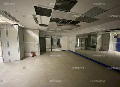 Local commercial - 270 m²