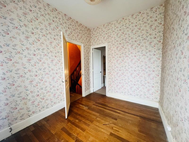 Maison de ville - 143 m² - 5 pièces