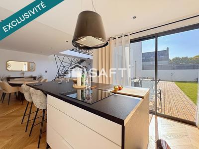 Maison - 160 m² - 7 pièces