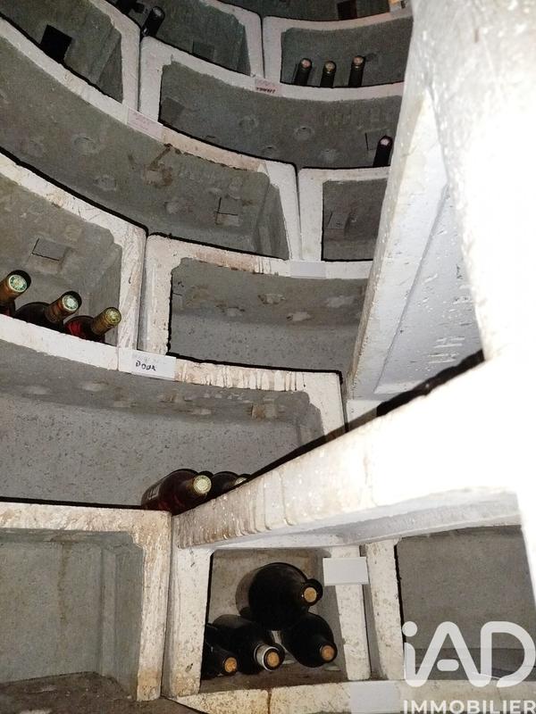 Maison - 205 m² - 6 pièces