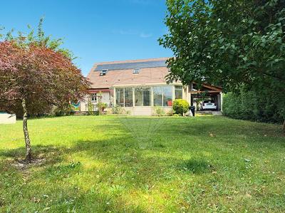 Maison - 183 m² - 7 pièces