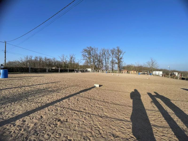 Maison - 230 m² - 6 pièces